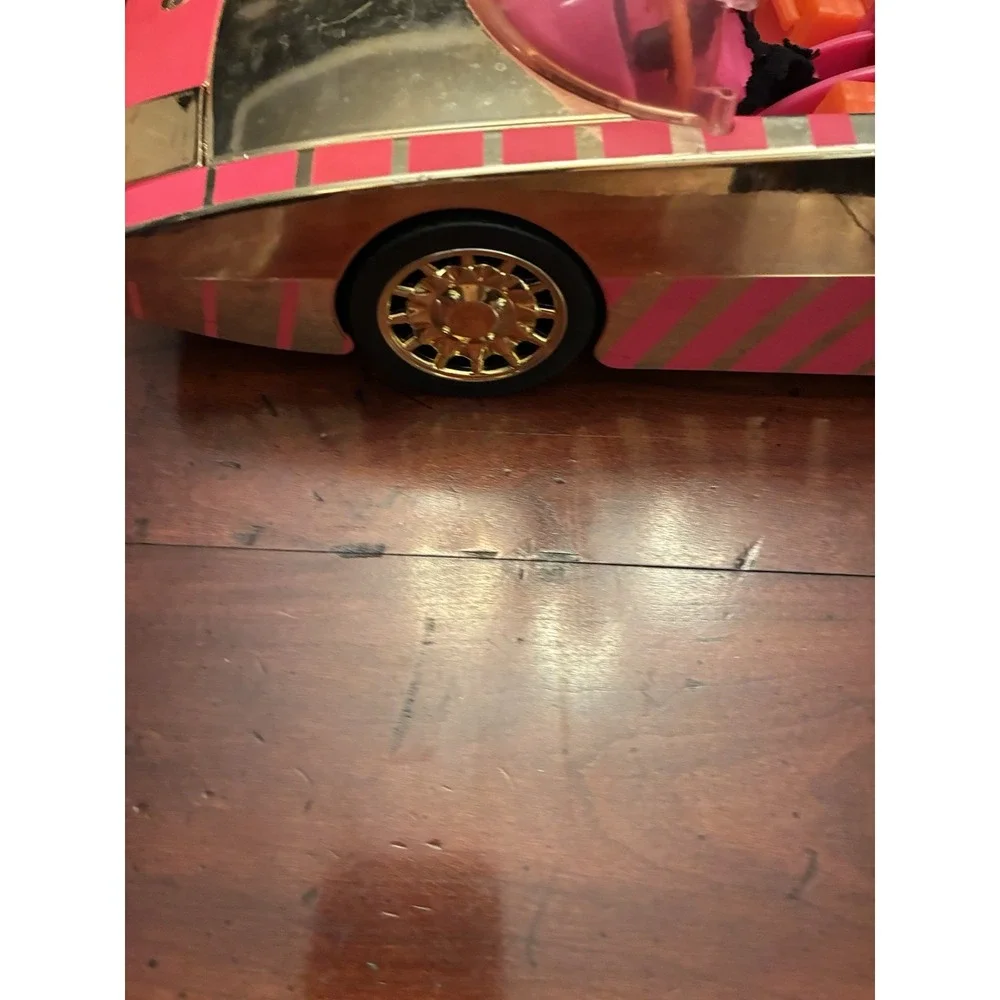 LOL Surprise Car-Pool Coupe As Is‎ Play Set